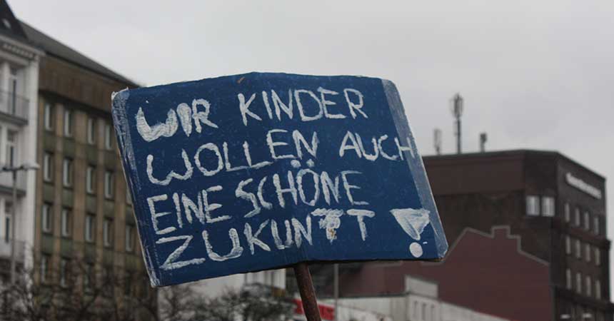 Protestschild auf der Demo